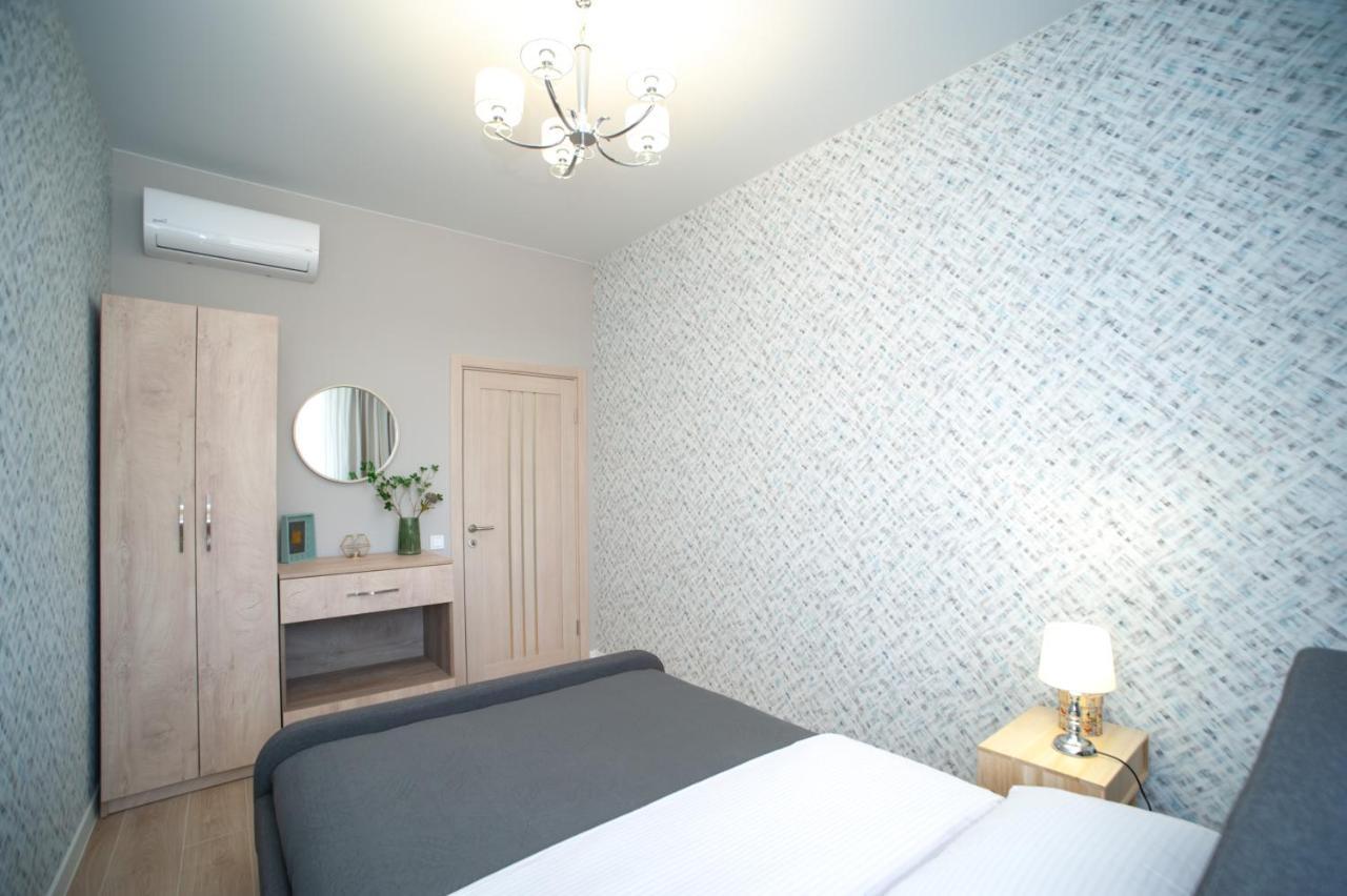3 Bedroom, 2 Bathroom Apartment Near Forum Lvov Exteriér fotografie